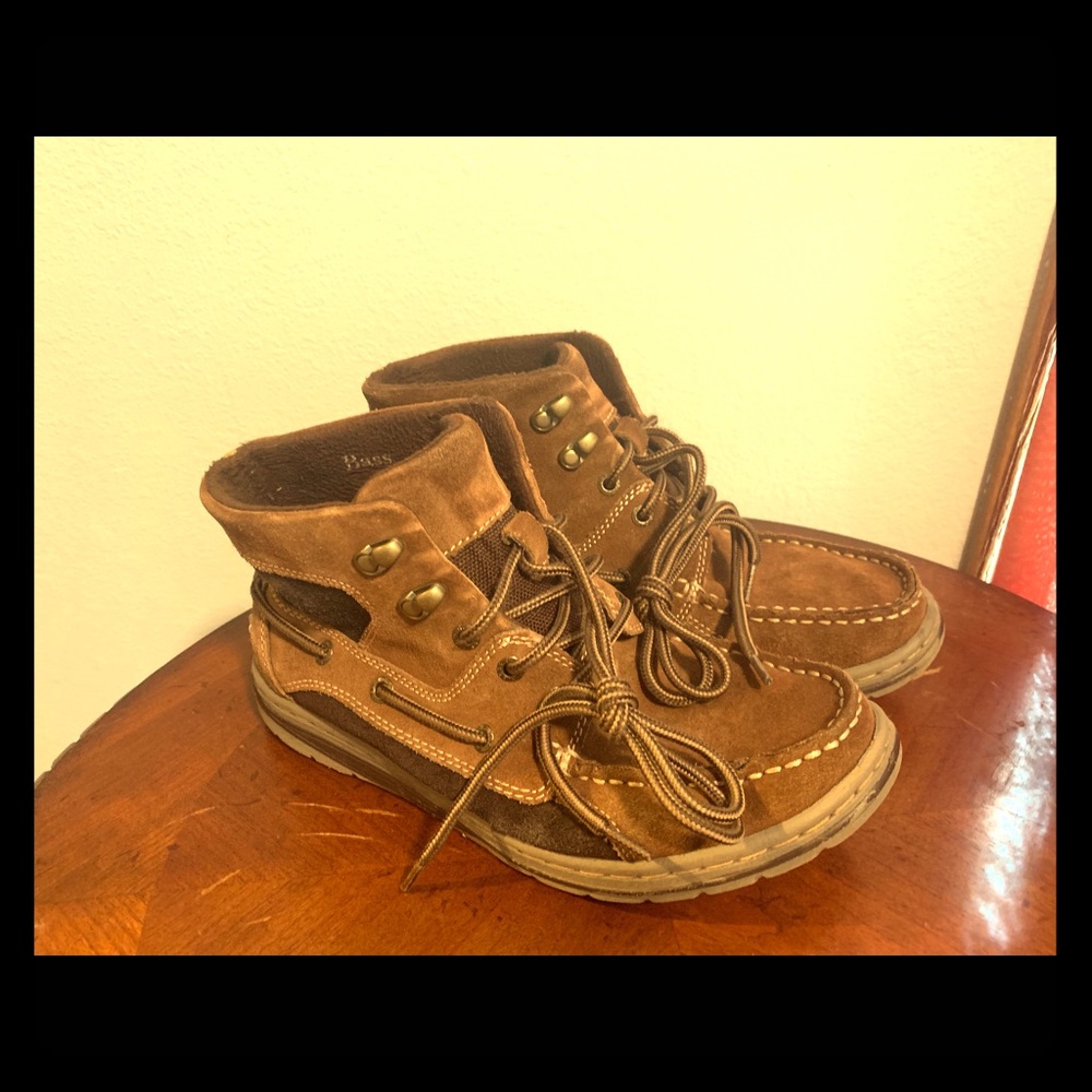 G. H. Bass men’s casual boots